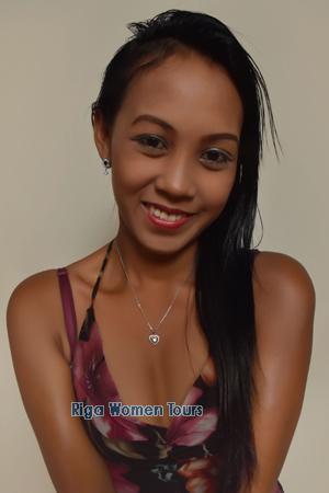 Philippines women