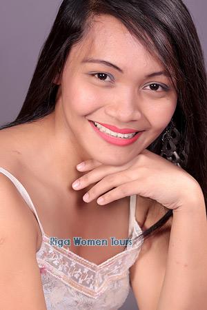 Philippines women